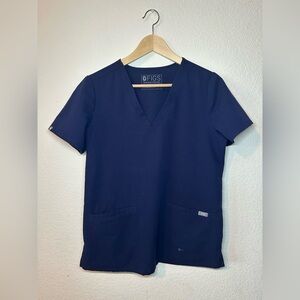 Figs Casma Three-Pocket Scrub Top